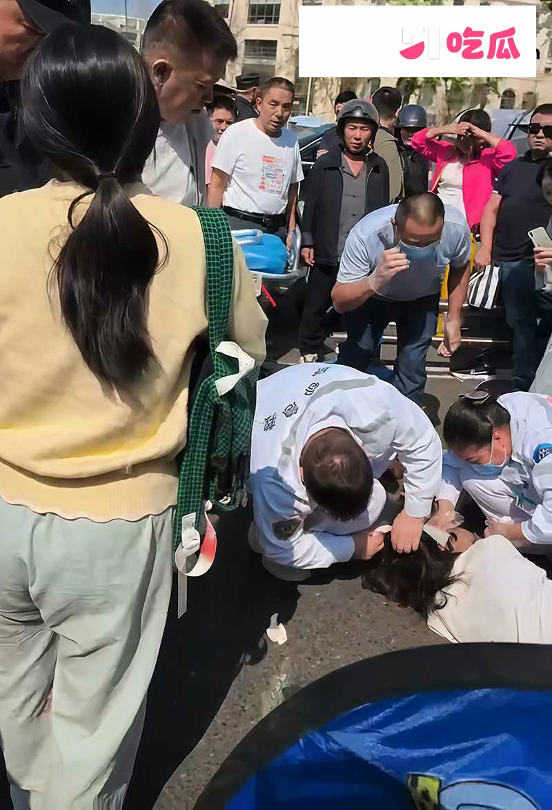 青白江小学门口吵架杀人 6 拷贝