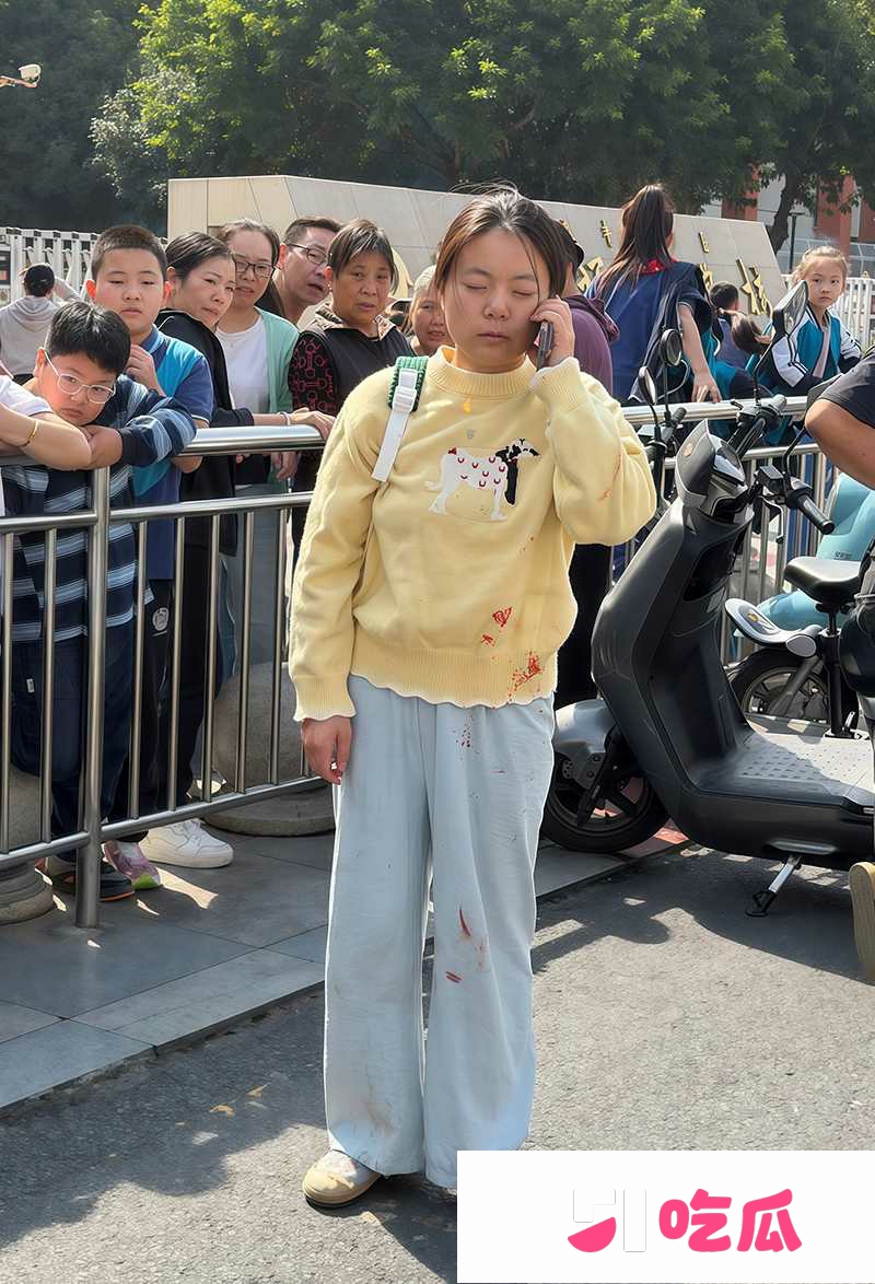 青白江小学门口吵架杀人 1 拷贝