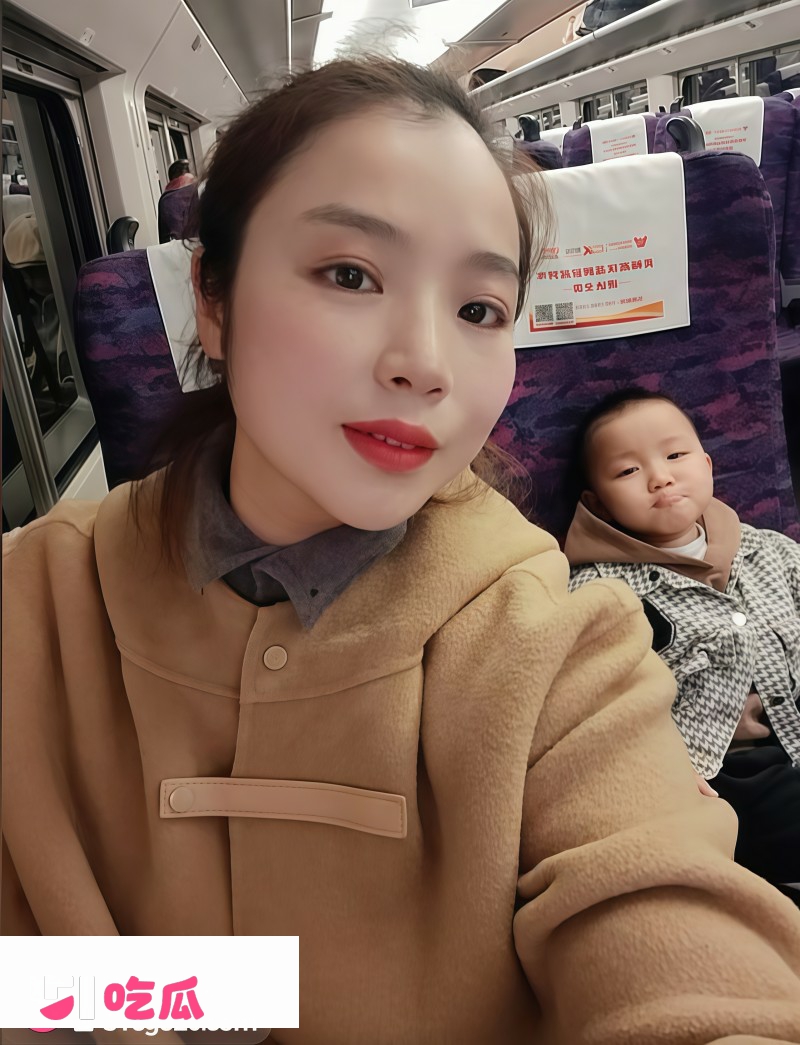 33岁炸串女摊主遭网暴跳河轻生  5